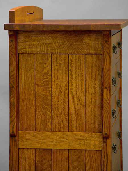 Mission 9 Drawer Chest