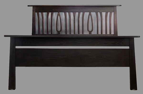 Arts & Crafts Tulip Queen Bed