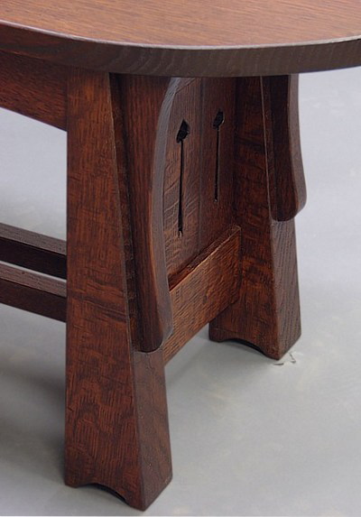 MACKINTOSH COFFEE TABLE LEG