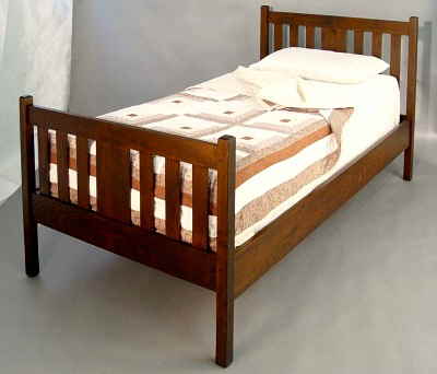 Mission Panel Bed