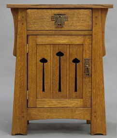 Mackintosh End Table